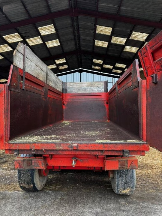 Dumper 3000 – Benne basculante professionnelle