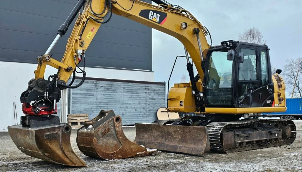 Cat 311 F LRR – 2016