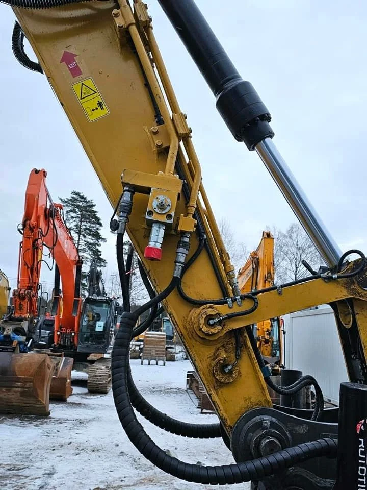 Cat 311 F LRR – 2016