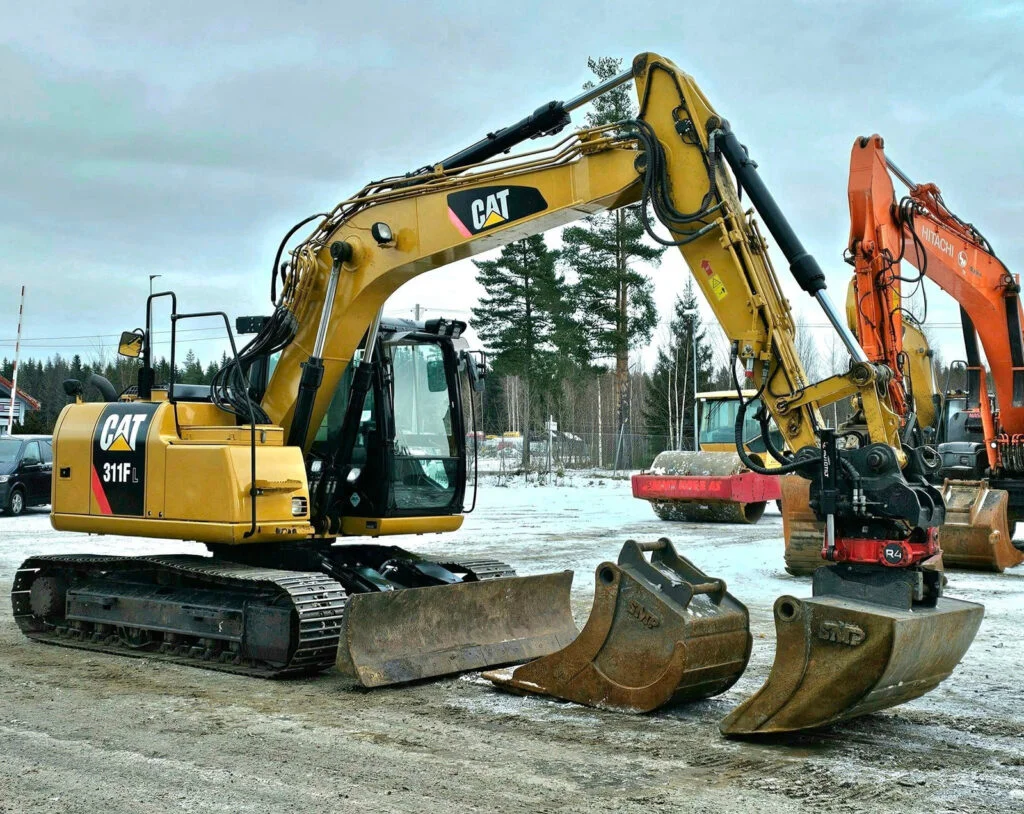 Cat 311 F LRR – 2016