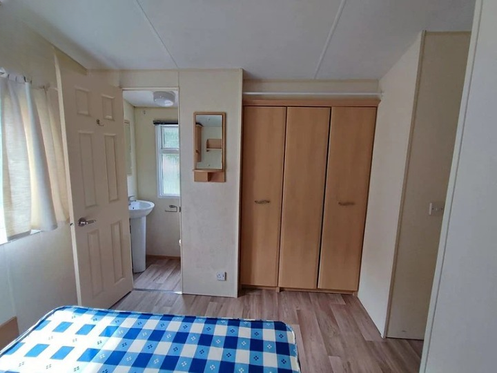 Maison container 14 m² isolée – Tiny House bois Mélèze – Module habitable