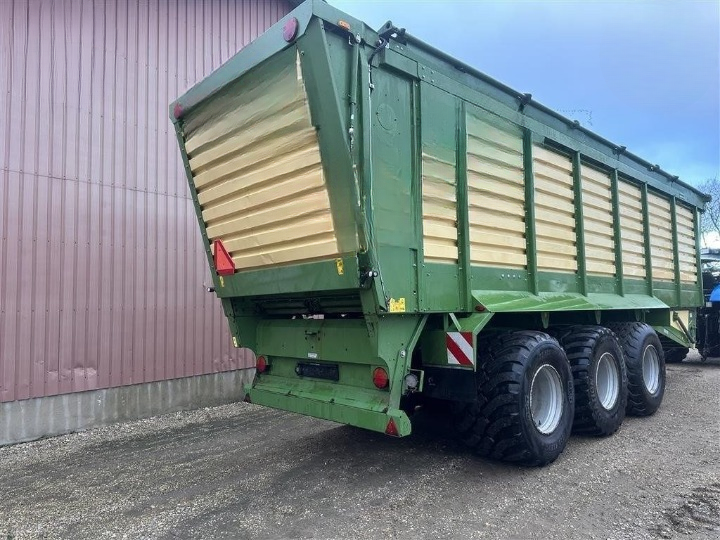 Remorque KRONE TX 560