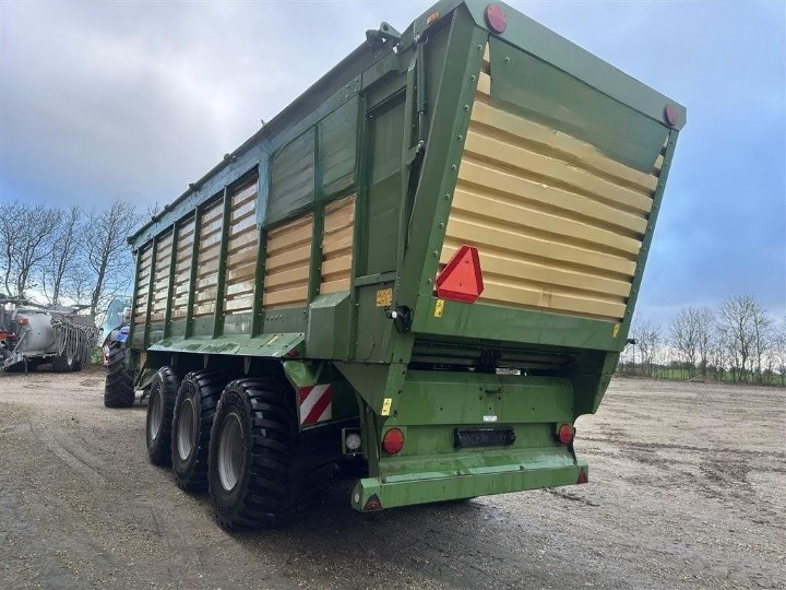 Remorque KRONE TX 560