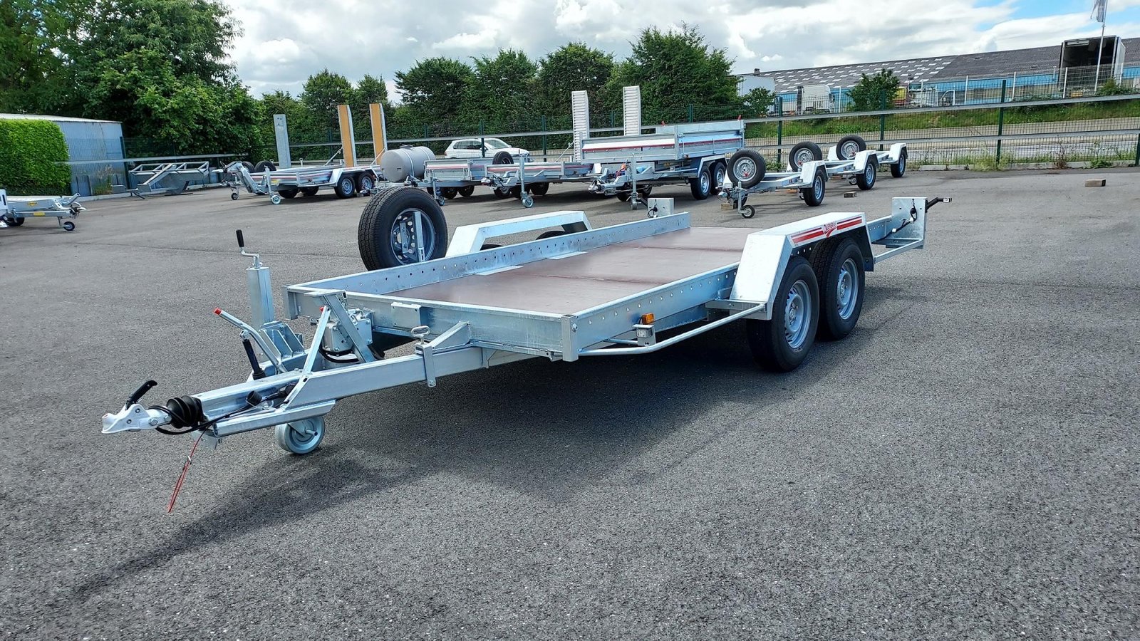 Remorque porte-voiture basculante 2700 kg – Plateau 450 × 190 cm – Double essieu